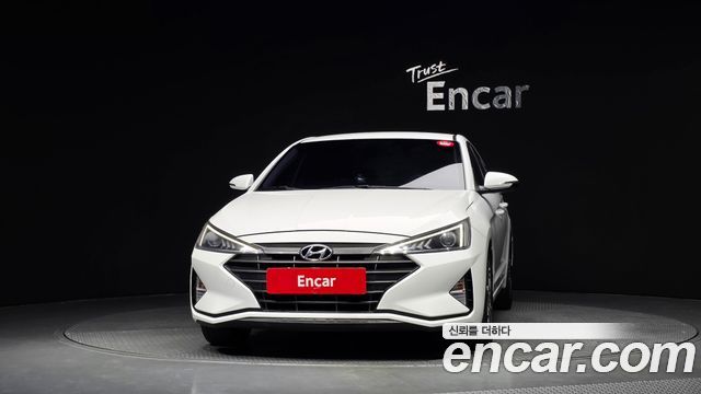 Hyundai AVANTE 2019 — photo 3