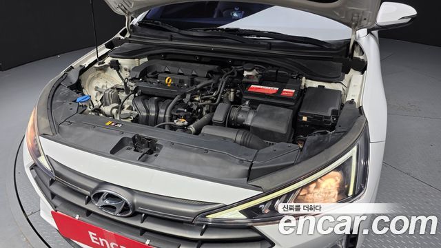 Hyundai AVANTE 2019 — photo 6