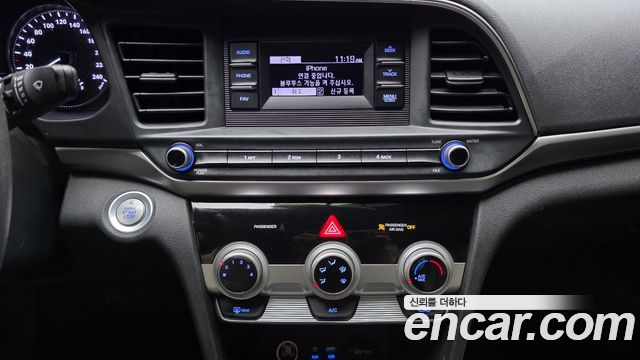 Hyundai AVANTE 2019 — photo 20