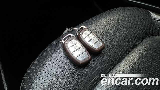 Hyundai AVANTE 2019 — photo 22