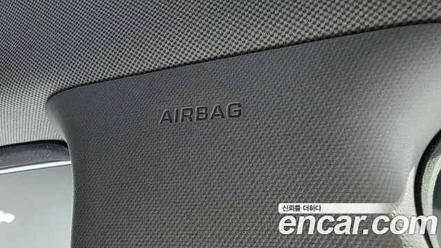 Hyundai AVANTE 2019 — photo 26