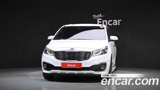 Kia Canival 2017 — photo 3