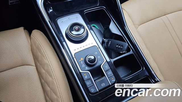 Kia Sorento 2023 — photo 12