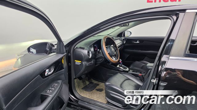 Kia K3 2019 — photo 13