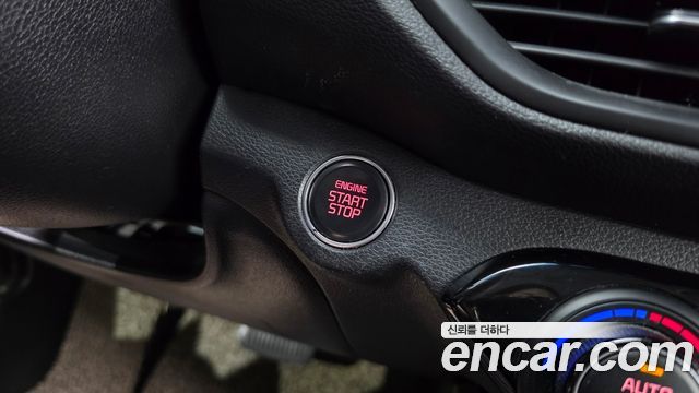 Kia K3 2019 — photo 25
