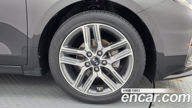Kia K3 2019 — photo 7