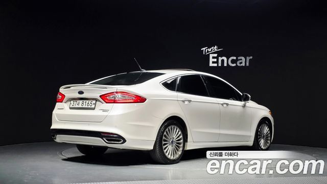Ford Fusion 2015 — photo 2