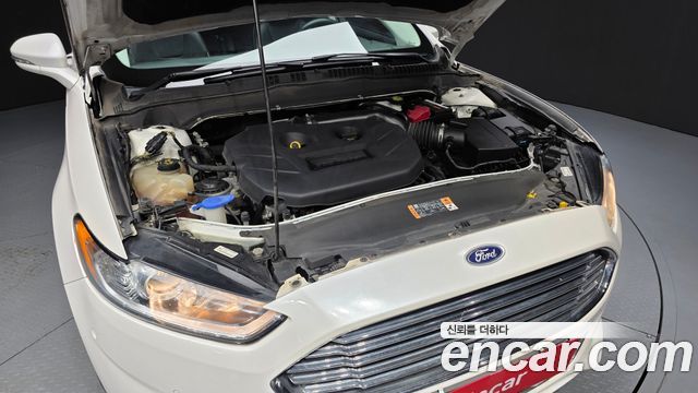 Ford Fusion 2015 — photo 6