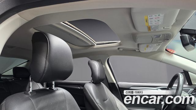 Ford Fusion 2015 — photo 20