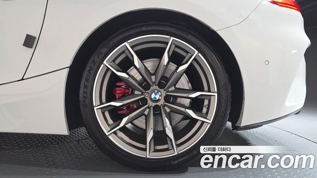 BMW Z4 2024 — photo 7