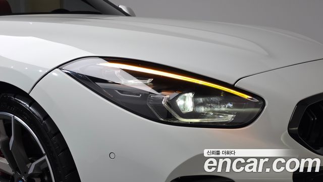 BMW Z4 2024 — photo 8