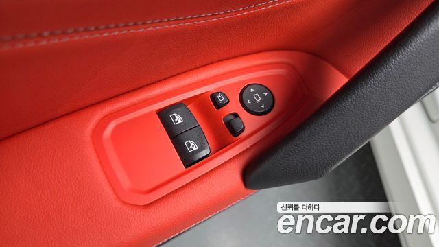 BMW Z4 2024 — photo 28