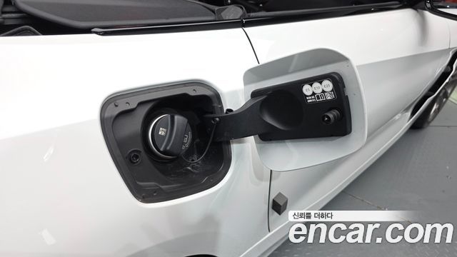 BMW Z4 2024 — photo 29