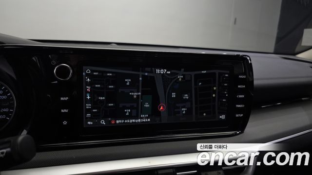 Kia K5 2023 — photo 14