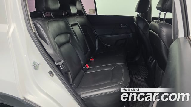 Kia Sportage 2015 — photo 18
