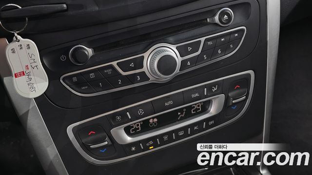 Renault Korea SM5  2012 — photo 16