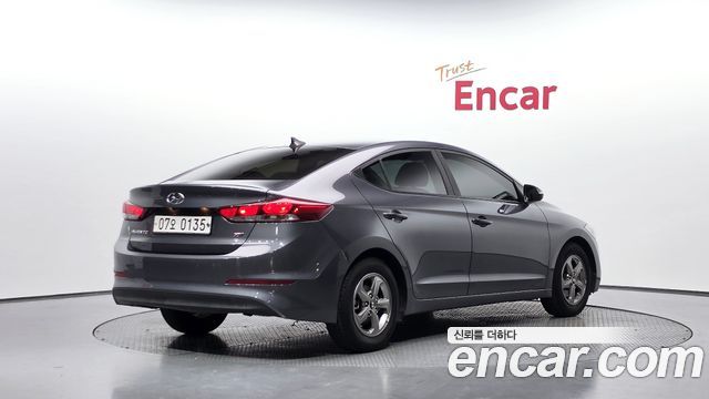 Hyundai AVANTE 2017 — photo 2