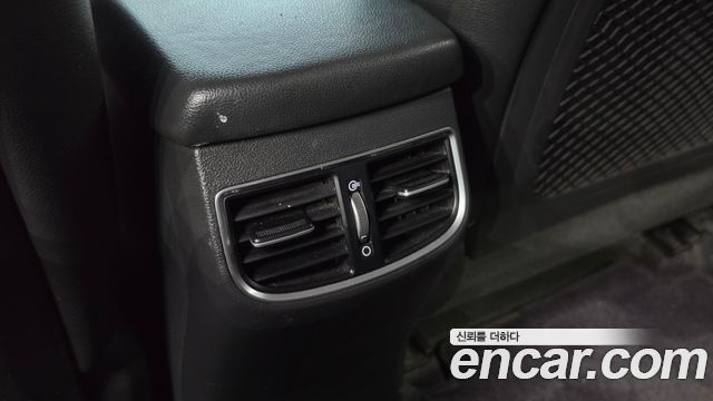Hyundai AVANTE 2017 — photo 26