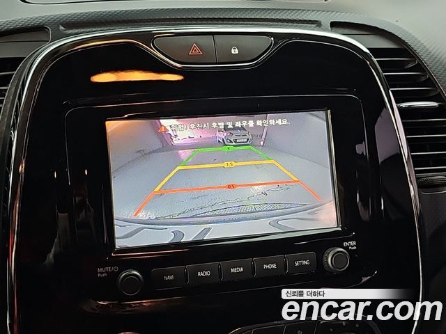 Renault Korea QM3 2015 — photo 15