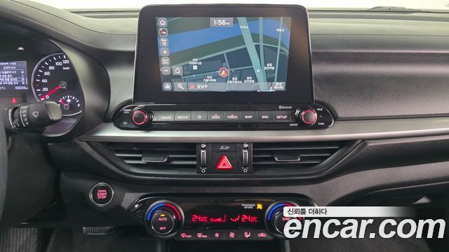 Kia K3 2021 — photo 21