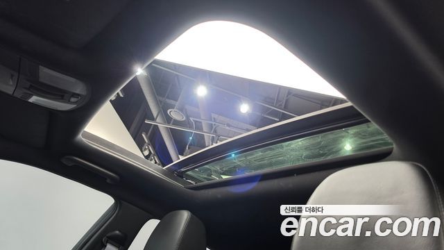 Hyundai Veloster 2019 — photo 19