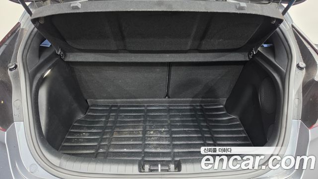 Hyundai Veloster 2019 — photo 20