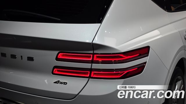 Genesis GV80 2021 — photo 9