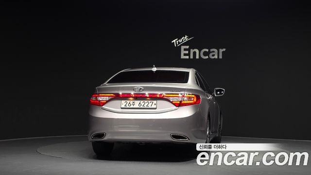 Hyundai Grandeur 2013 — photo 4