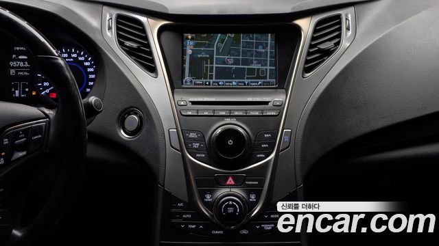 Hyundai Grandeur 2013 — photo 20