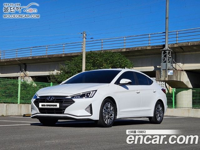 Hyundai AVANTE 2019 — photo 3