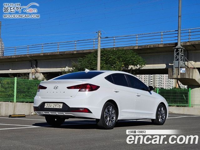 Hyundai AVANTE 2019 — photo 4