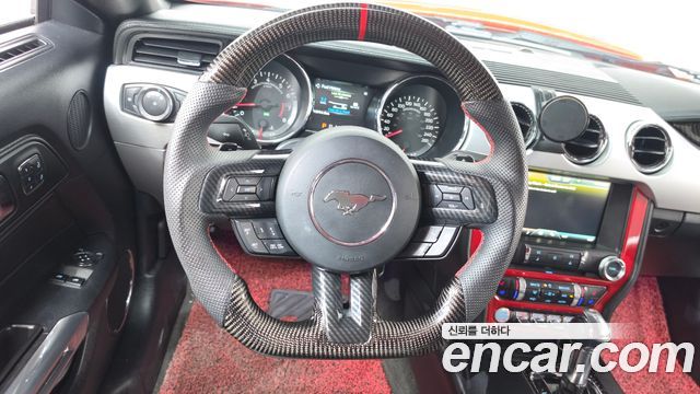 Ford Mustang 2015 — photo 13