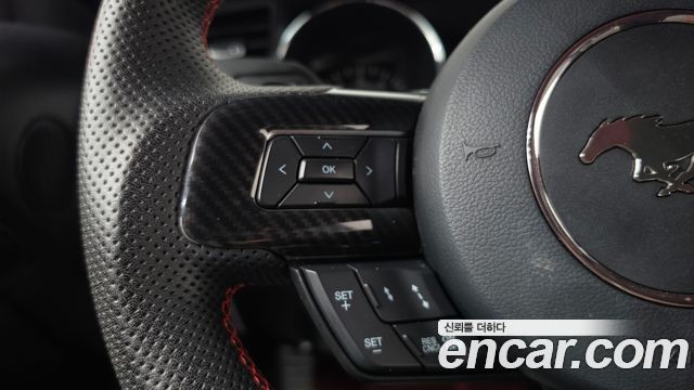 Ford Mustang 2015 — photo 16
