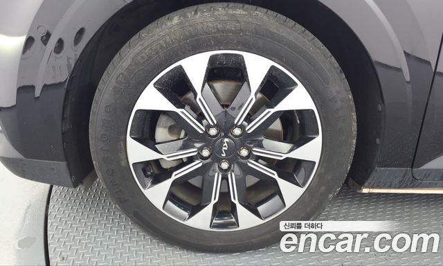 Kia Canival 2022 — photo 5