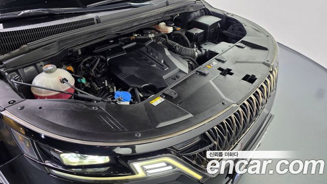 Kia Canival 2022 — photo 6