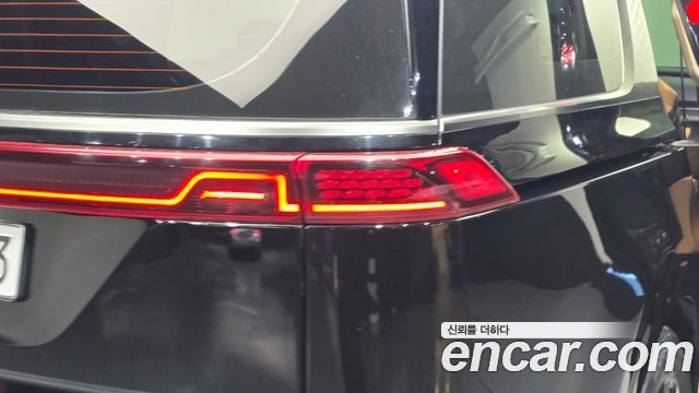 Kia Canival 2022 — photo 9