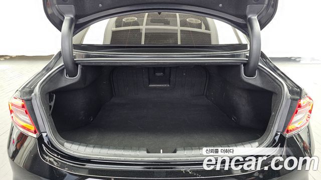 Hyundai Grandeur 2019 — photo 20