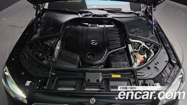 Mercedes-Benz S-Class 2023 — photo 6