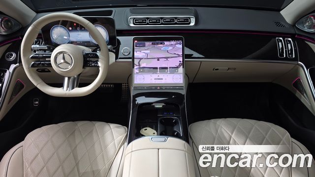 Mercedes-Benz S-Class 2023 — photo 10