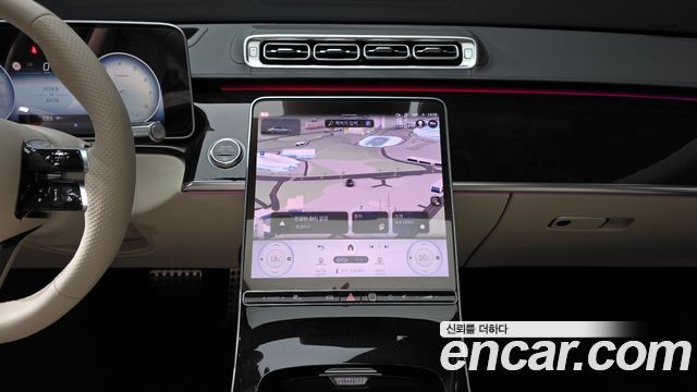 Mercedes-Benz S-Class 2023 — photo 20