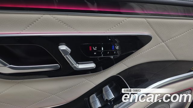 Mercedes-Benz S-Class 2023 — photo 27