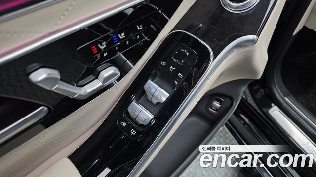 Mercedes-Benz S-Class 2023 — photo 29