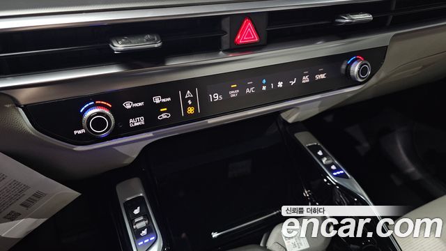 Kia Sorento 2024 — photo 25