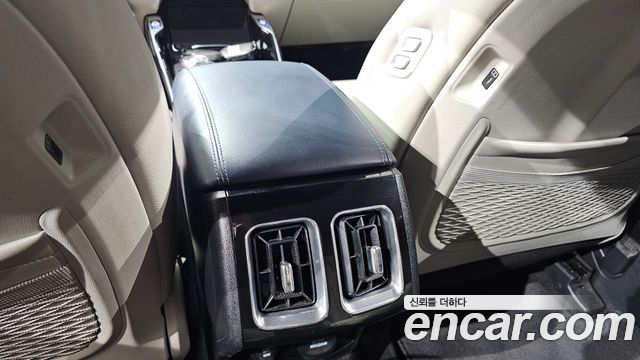 Kia Sorento 2024 — photo 32