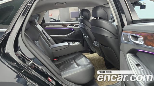 Hyundai Genesis 2016 — photo 17