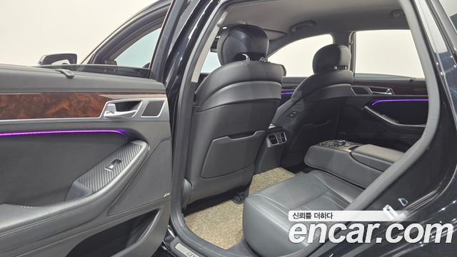 Hyundai Genesis 2016 — photo 29