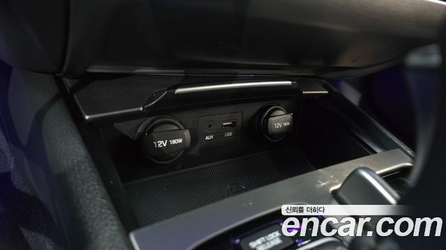 Hyundai Genesis 2016 — photo 35