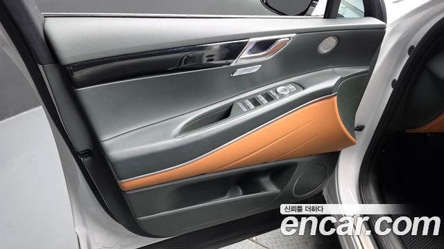 Genesis GV80 2024 — photo 14