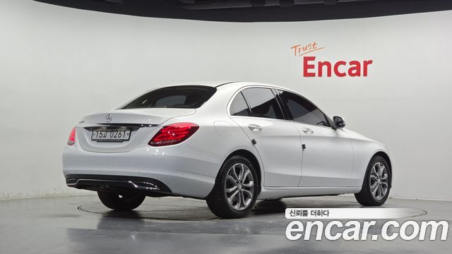 Mercedes-Benz C-Class 2016 — photo 2