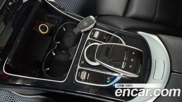 Mercedes-Benz C-Class 2016 — photo 17